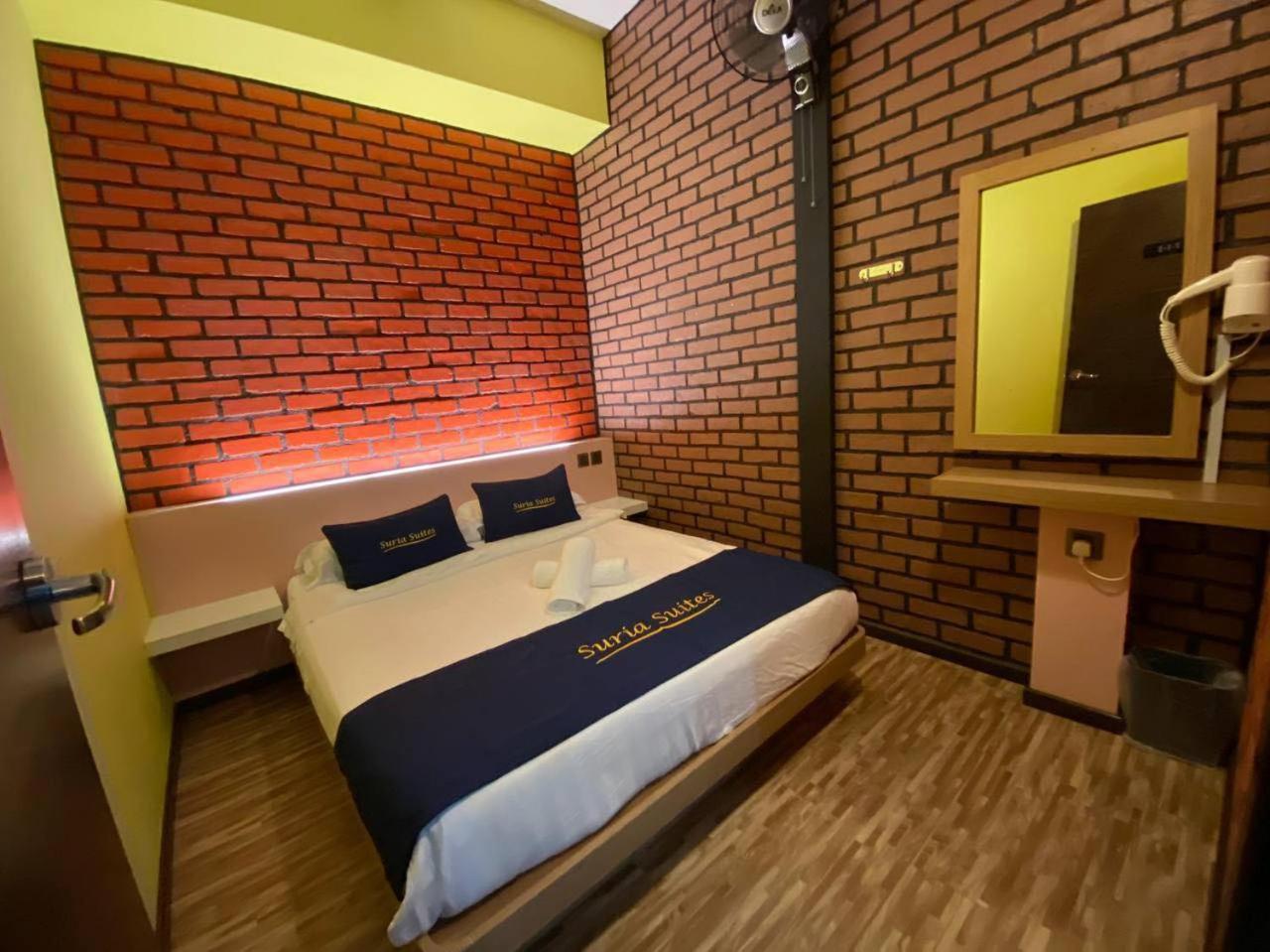 Suria Coliving Hostel & Apartment Tanah Rata Buitenkant foto